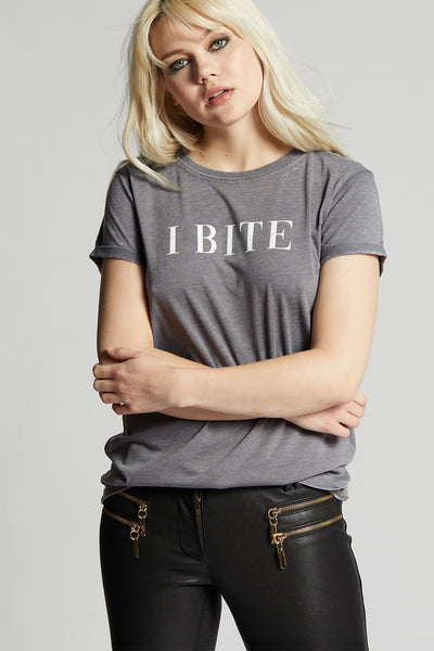 BIBIY. ビビィ　FITTED TEE ビビィ☆BIBIY. FITTED TEE White