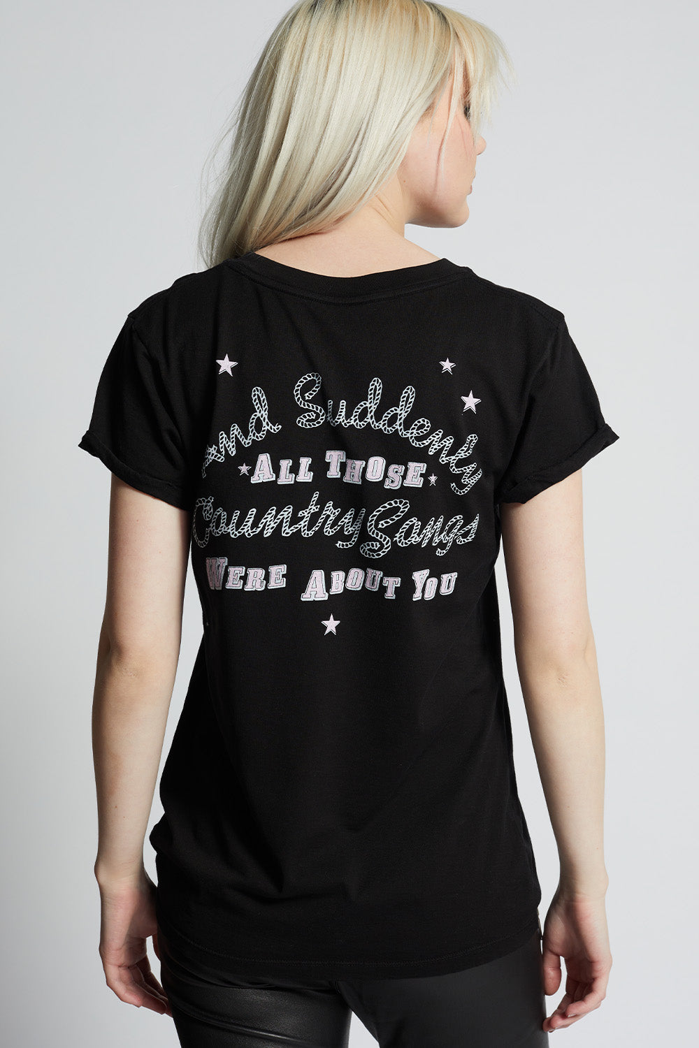 Black slim fit 'Nashville Tennessee' t-shirt with country song text and distressed hems.