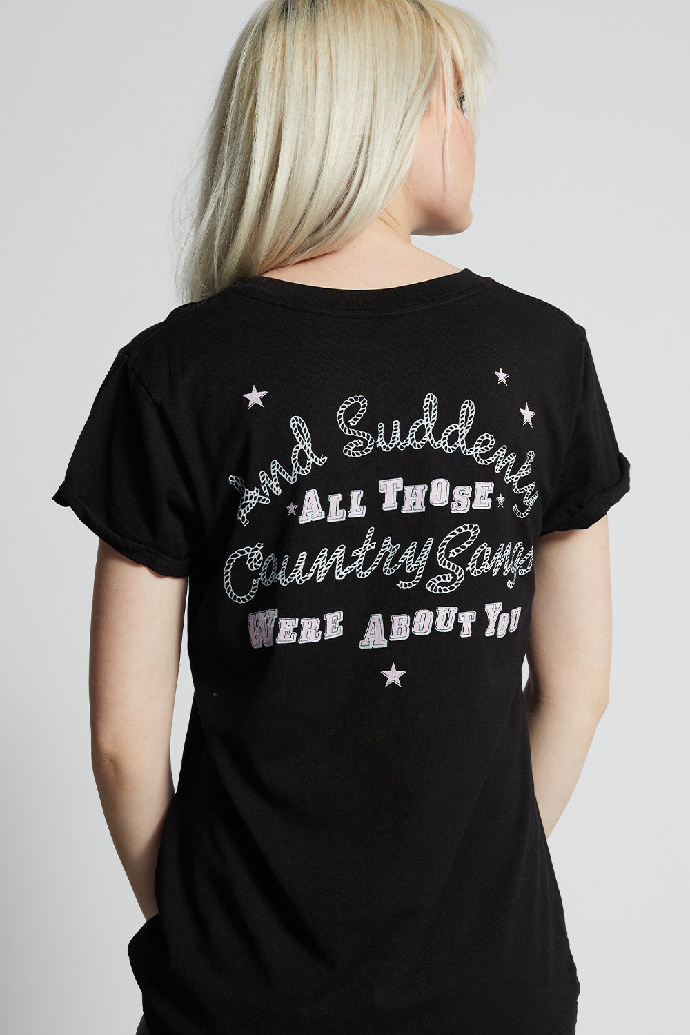 Black slim fit 'Nashville Tennessee' t-shirt with country song text and distressed hems.