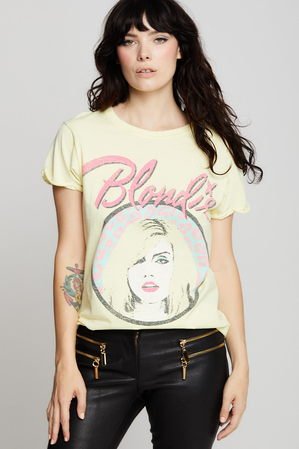 Tender Yellow Retro Style Animal Print Blondie Fitted T-Shirt