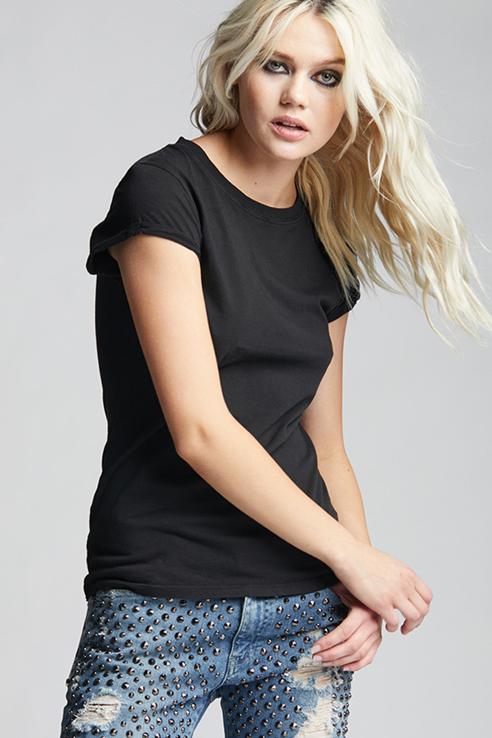 Black Fitted Tee