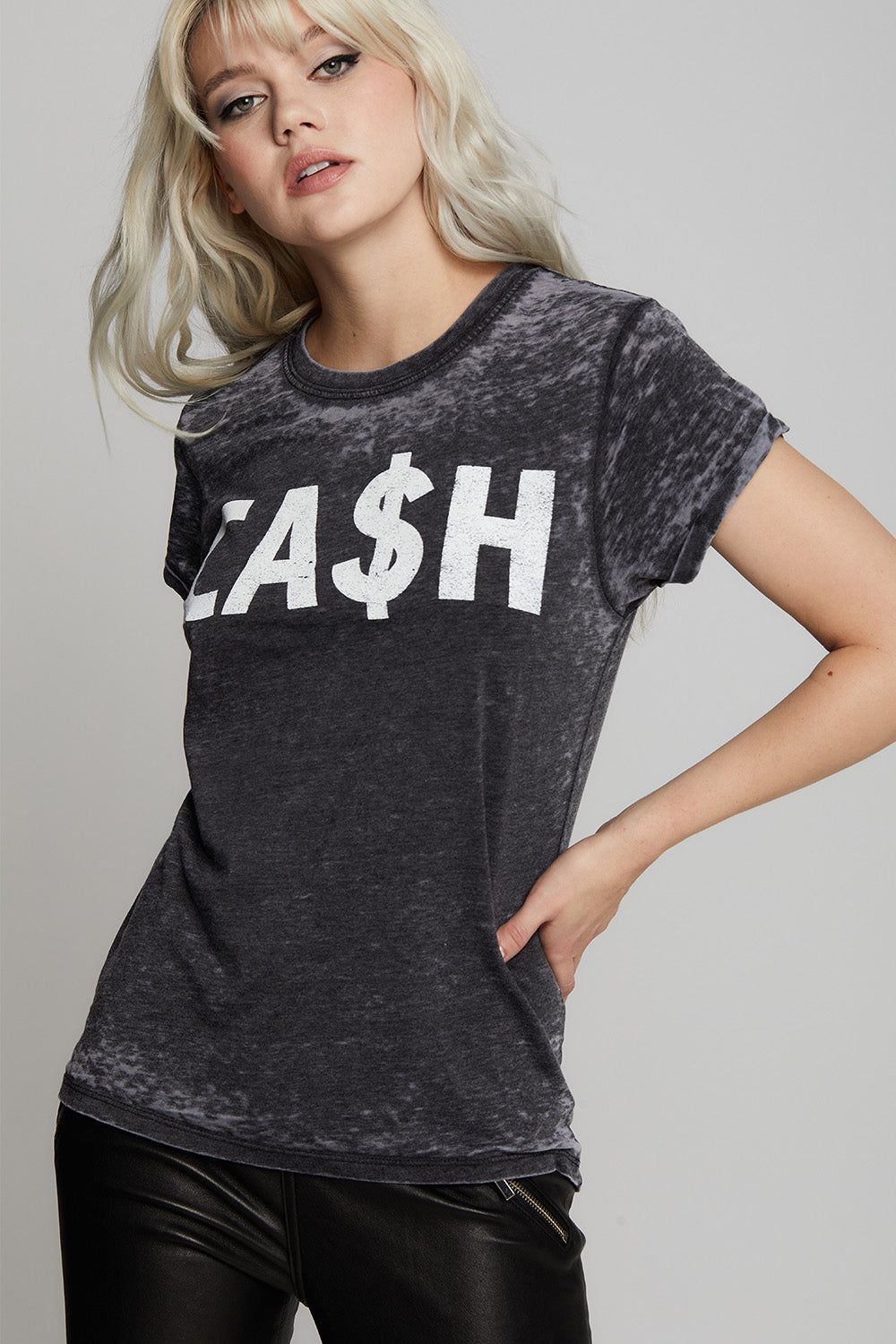Cash Fitted Tee